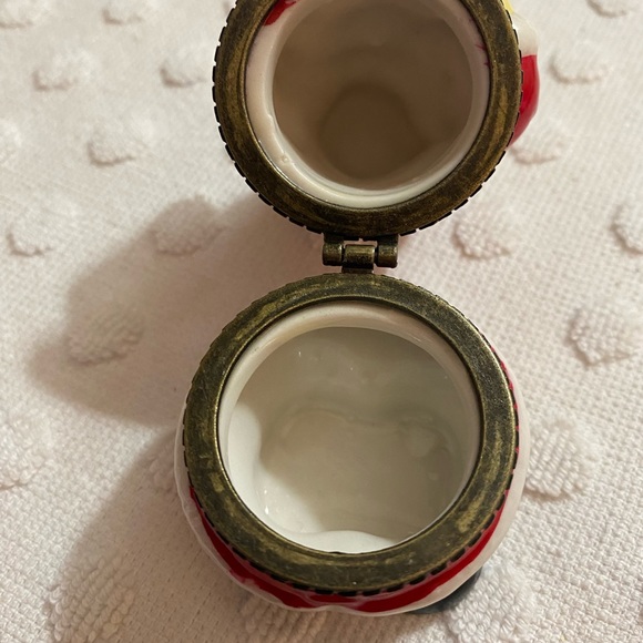 Santa Claus porcelain trinket box - Picture 6 of 7